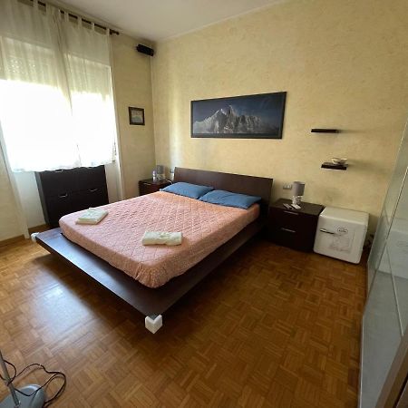 Impeccable Bnb In Milan Next To M1 Metro 10 Mins Away From Duomo Wi-Fi Feel Like Home Exterior foto