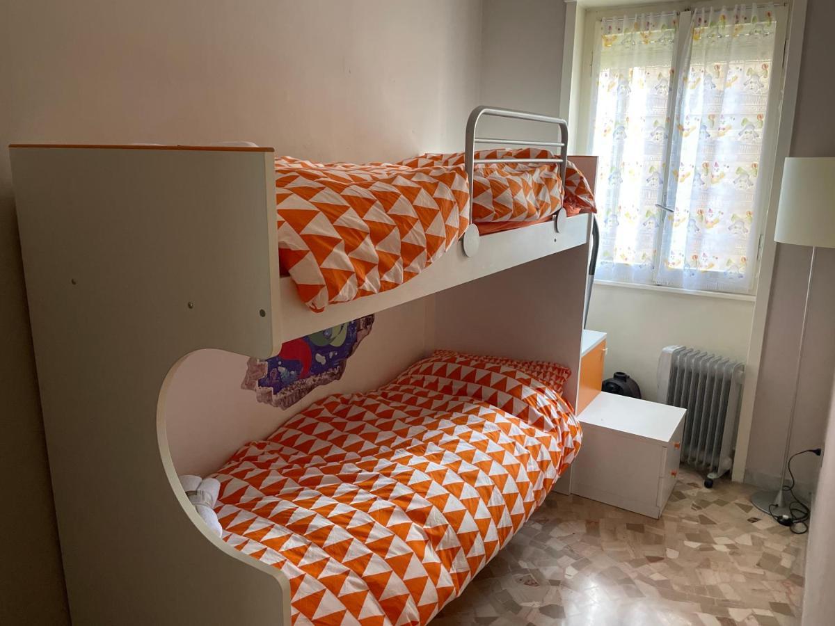 Impeccable Bnb In Milan Next To M1 Metro 10 Mins Away From Duomo Wi-Fi Feel Like Home Exterior foto